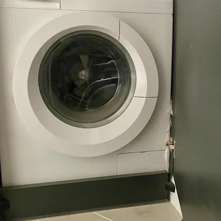 8, Lvapart Кв На Вул Краківській Біля Пл Ринок Apartmán *