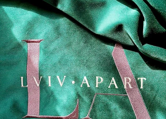 8, Lvapart Кв На Вул Краківській Біля Пл Ринок *